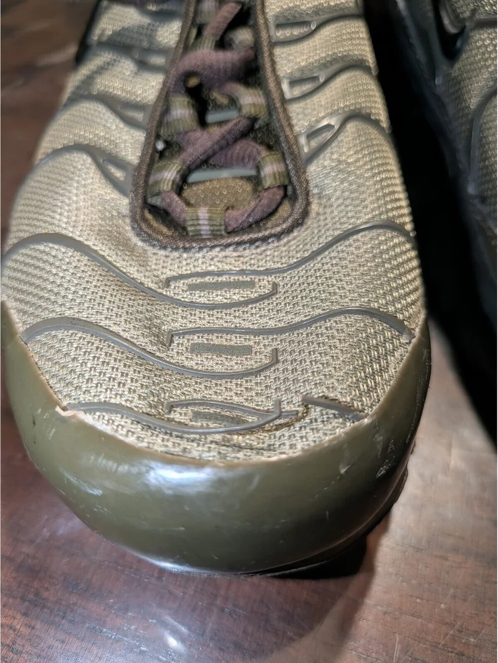 Nike Air Max Plus GS Olive Green Cargo Size 6Y Shoes 655020-200 Rare Find!